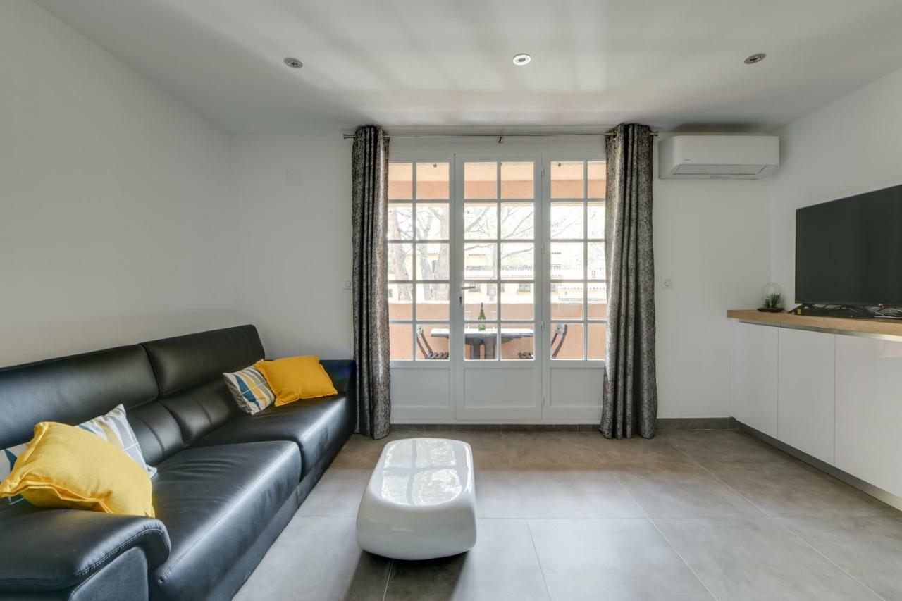 Apartament Le Hameau Des Pins Saint-Raphaël Zewnętrze zdjęcie